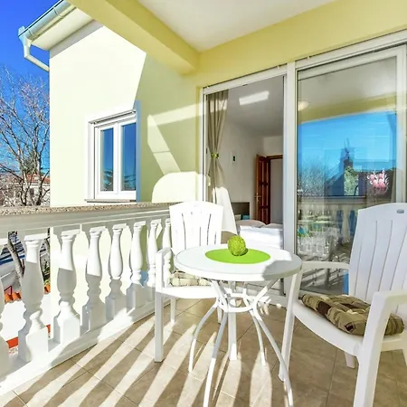 Contemporary In With Swimming Pool Holiday home Dramalj